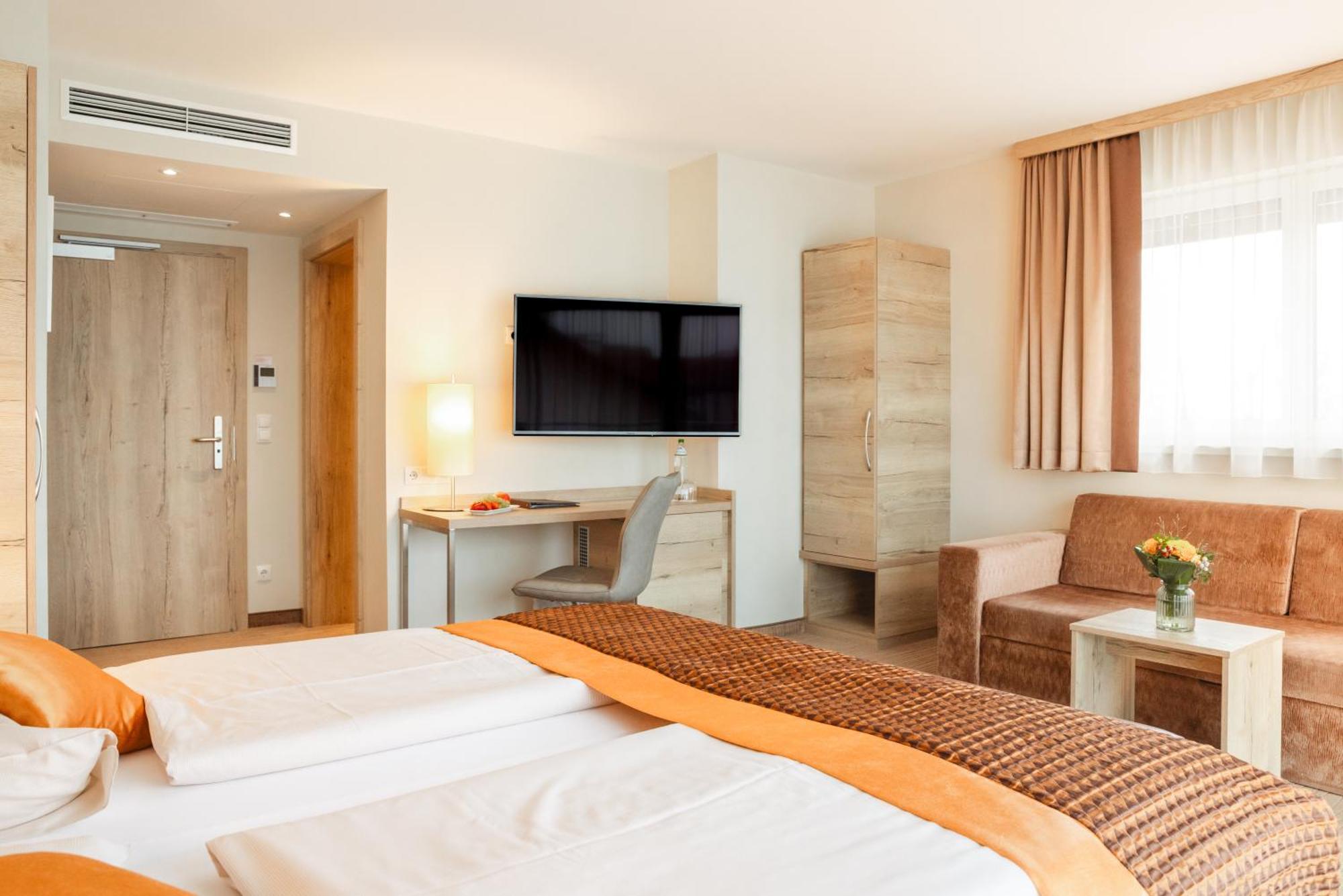 Hotel Krone Mondsee Bagian luar foto