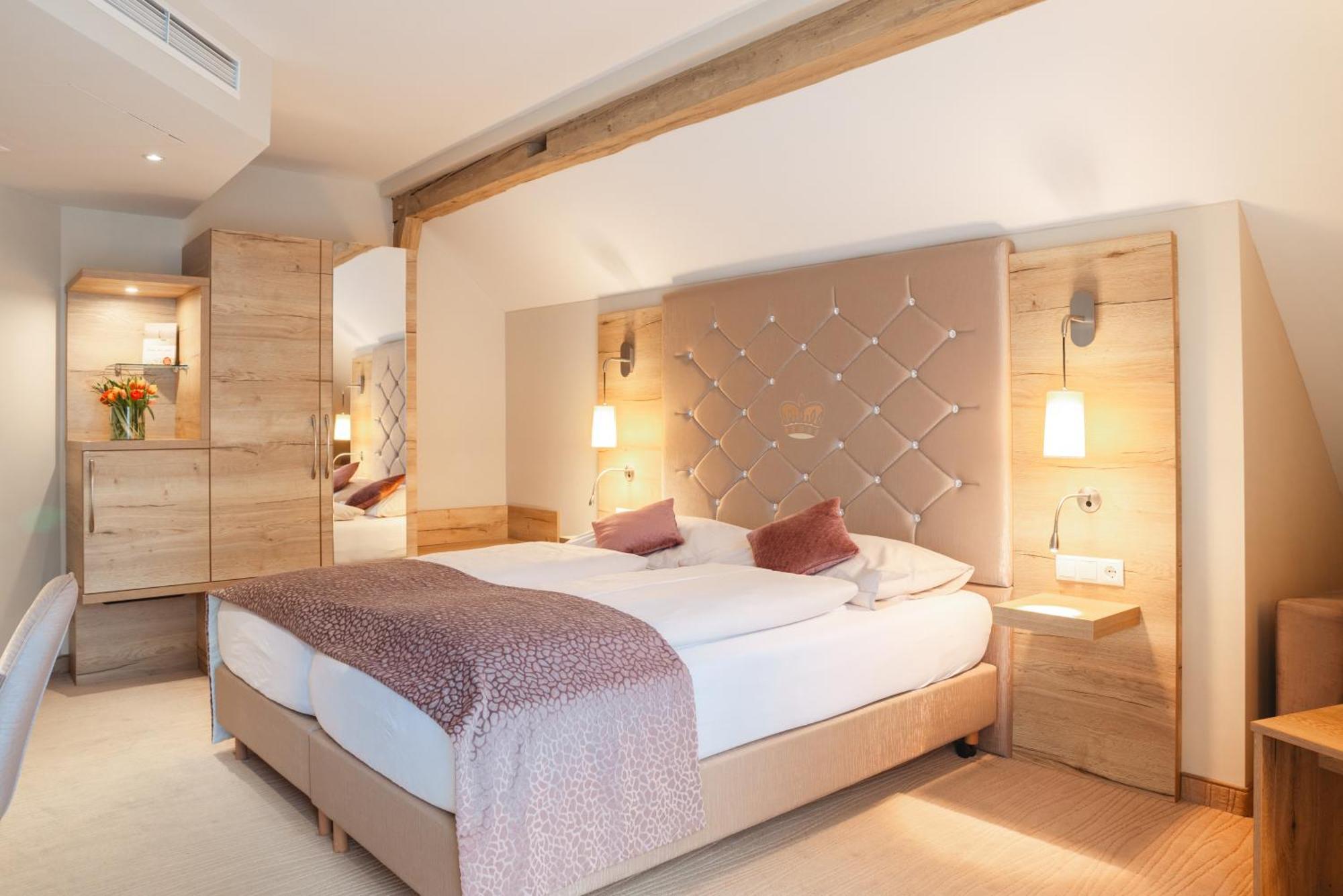 Hotel Krone Mondsee Bagian luar foto